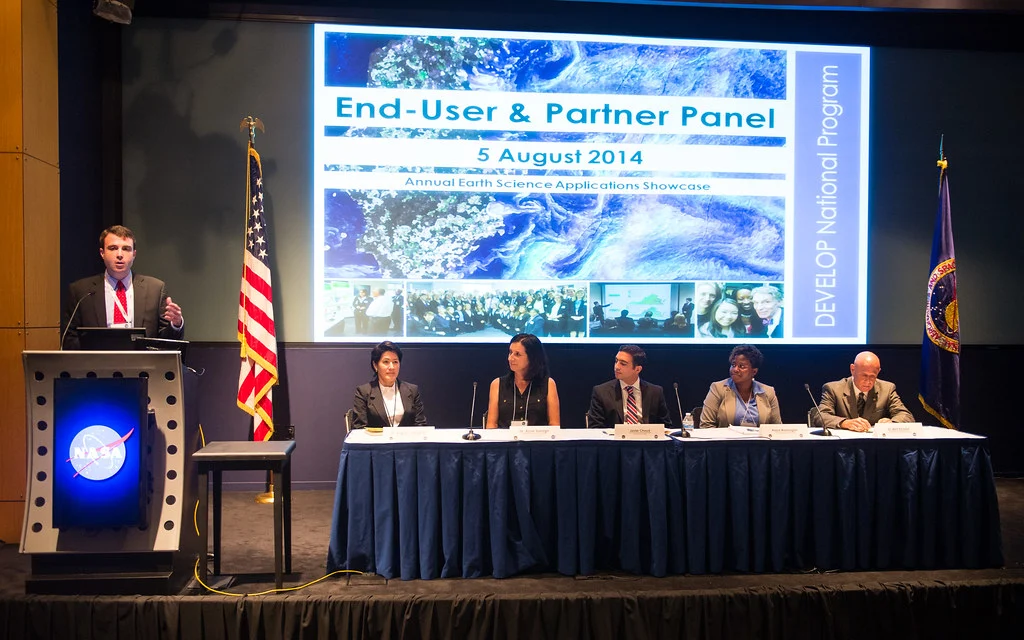 earth science applications showcase (201408050008hq)
